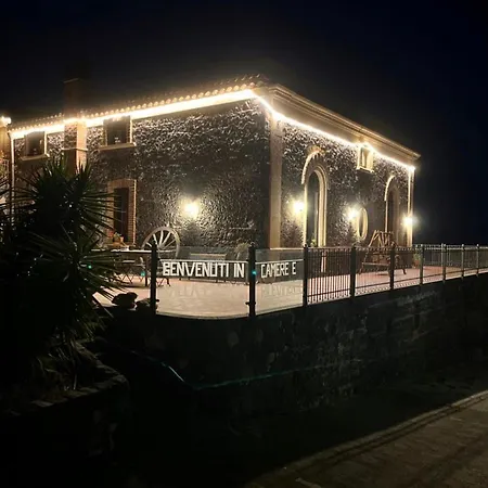 Casina Dell'etna Casa di campagna *