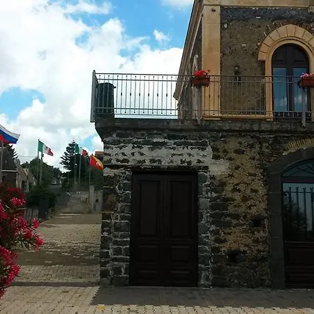 Casina Dell'etna *