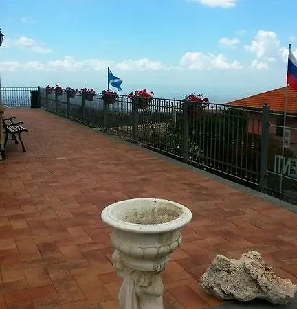 Casina Dell'etna *