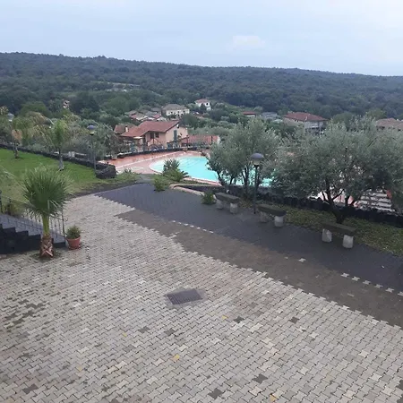 Casina Dell'etna Kır Evi *